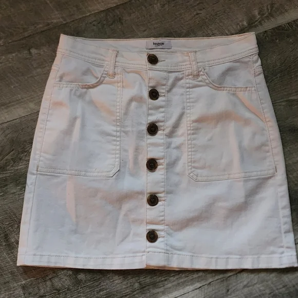 Kensie White Button-Down Mini Skirt - Picture 1 of 4